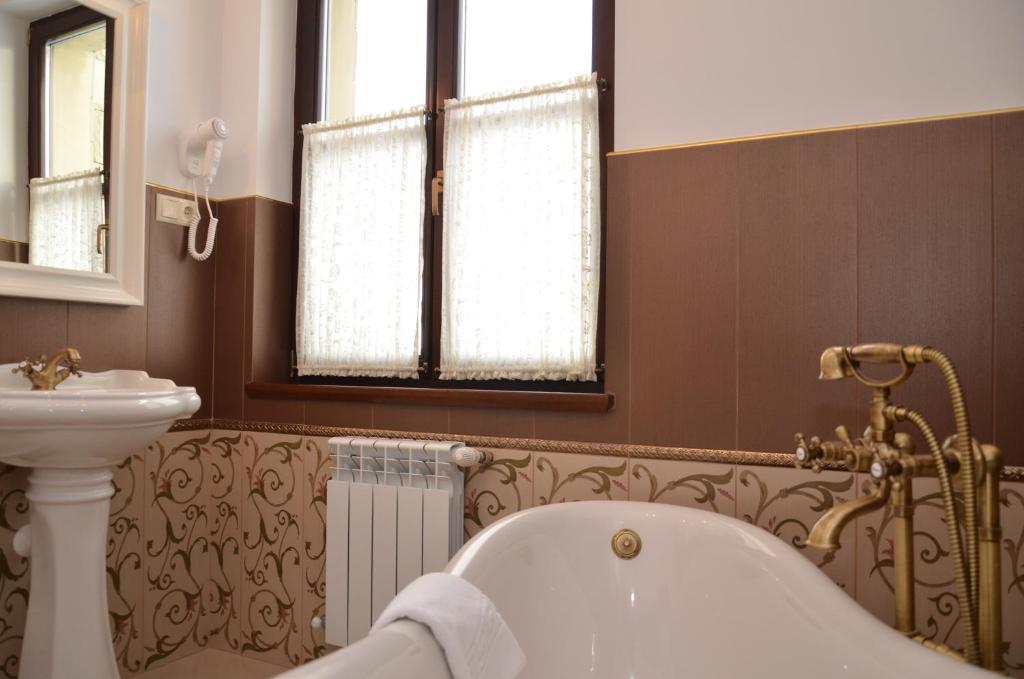 Berezovka  Chateau Royal Hotel חדר תמונה