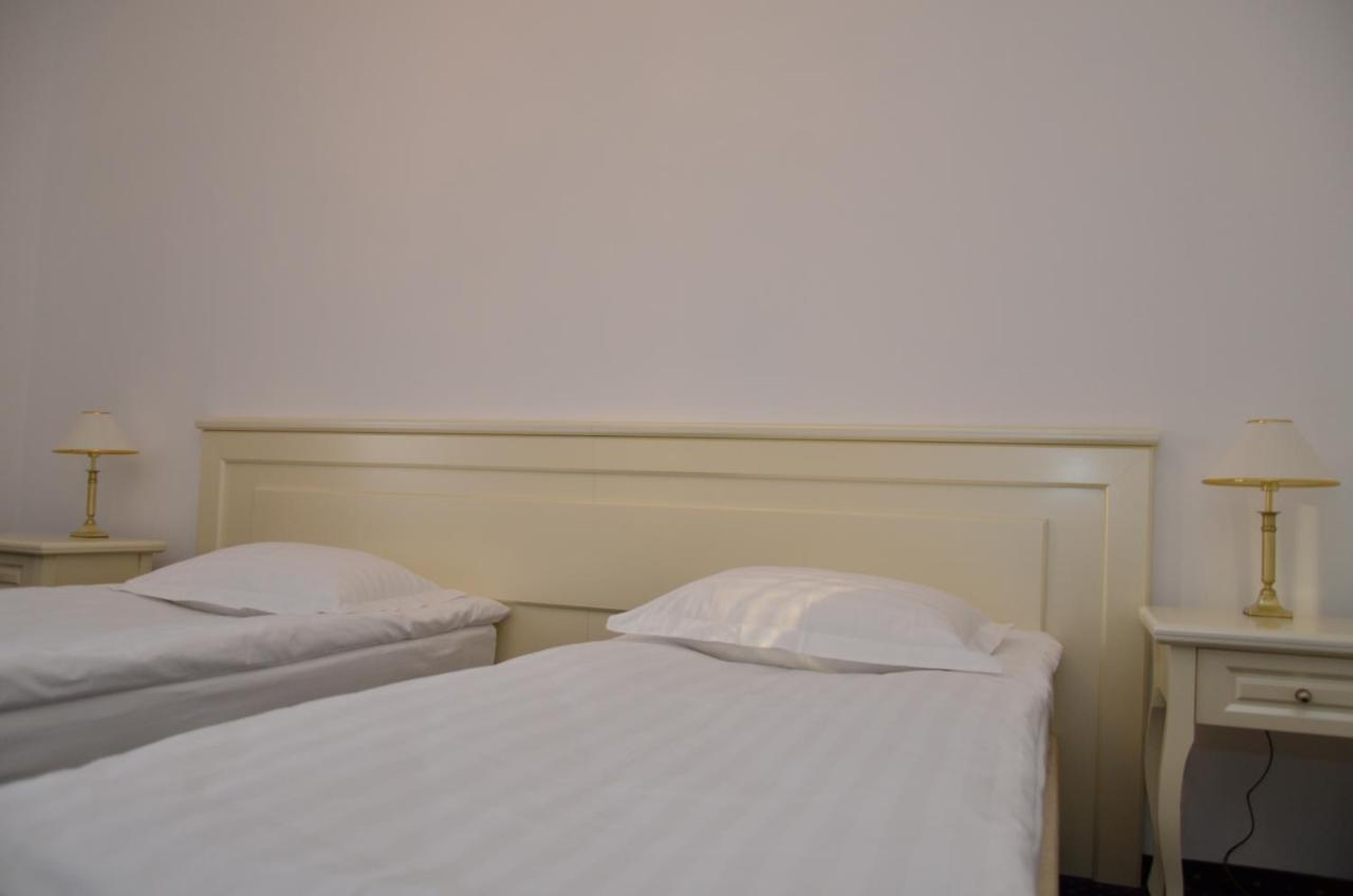 Berezovka  Chateau Royal Hotel חדר תמונה